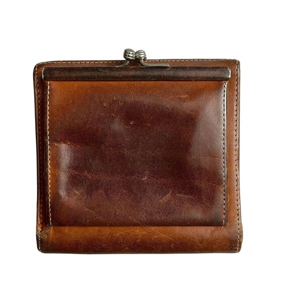 Vtg Dooney Bourke Wallet Pebbled Leather Cream Brown Tri Fold Cash Card Kisslock - Picture 2 of 11